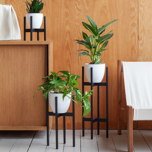 Подставка для цветов Oxalis 40, черная фото 2